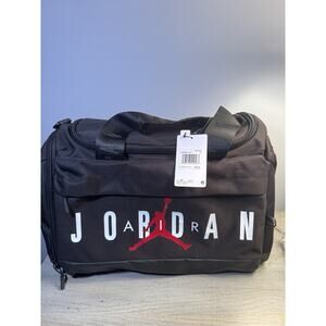 JORDAN JUMPMAN SMALL BLACK RED GYM SPORT Duffel SM0168-023 BAG SHOE POCKET NWT